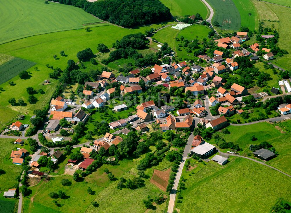 Luftbild Schönborn - Dorfkern am Feldrand in Schönborn im Bundesland Rheinland-Pfalz, Deutschland