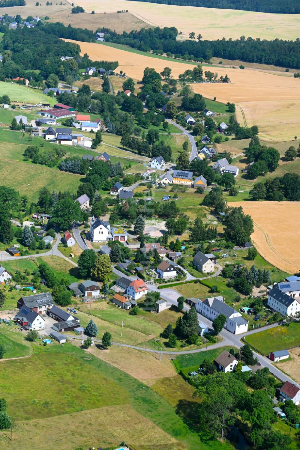 Luftaufnahme Schönerstadt - Dorfkern am Feldrand in Schönerstadt im Bundesland Sachsen, Deutschland