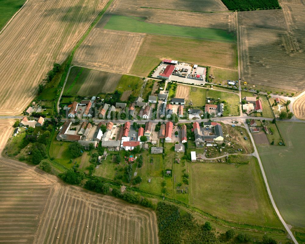 Luftbild Schweinfurth - Dorfkern am Feldrand in Schweinfurth im Bundesland Sachsen, Deutschland