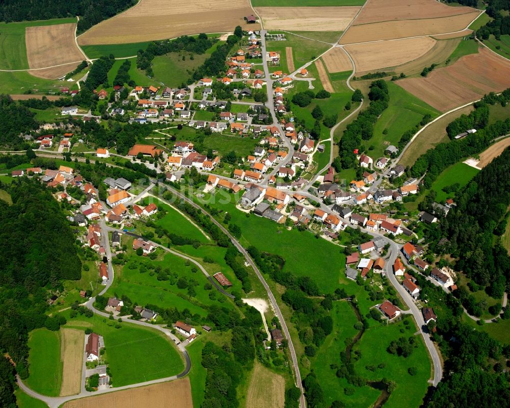 Luftbild Sigmaringen - Dorfkern am Feldrand in Sigmaringen im Bundesland Baden-Württemberg, Deutschland