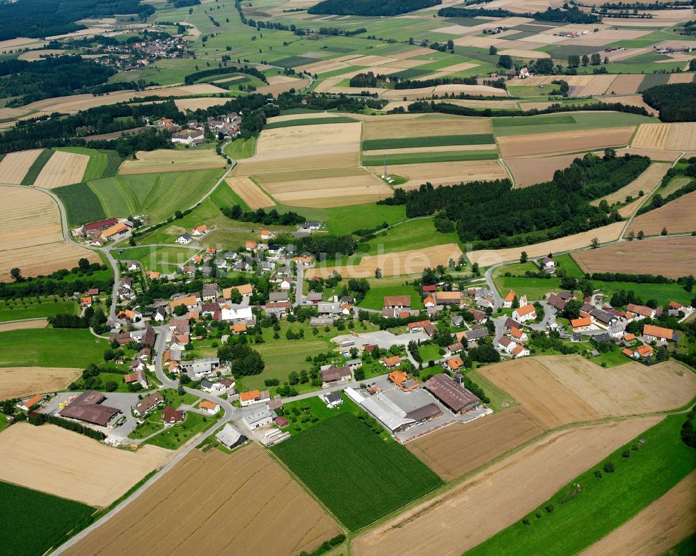 Luftaufnahme Spöck - Dorfkern am Feldrand in Spöck im Bundesland Baden-Württemberg, Deutschland