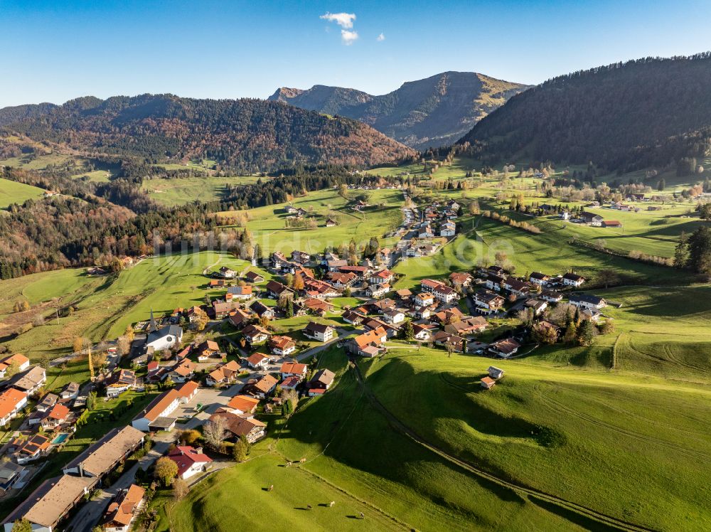 Luftbild Steibis - Dorfkern am Feldrand in Steibis im Bundesland Bayern, Deutschland