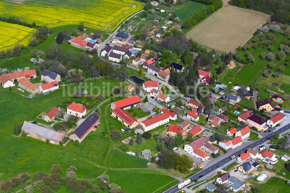 Luftbild Steindörfel - Dorfkern am Feldrand in Steindörfel im Bundesland Sachsen, Deutschland