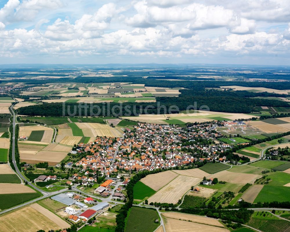 Stetten a.H. von oben - Dorfkern am Feldrand in Stetten a.H. im Bundesland Baden-Württemberg, Deutschland