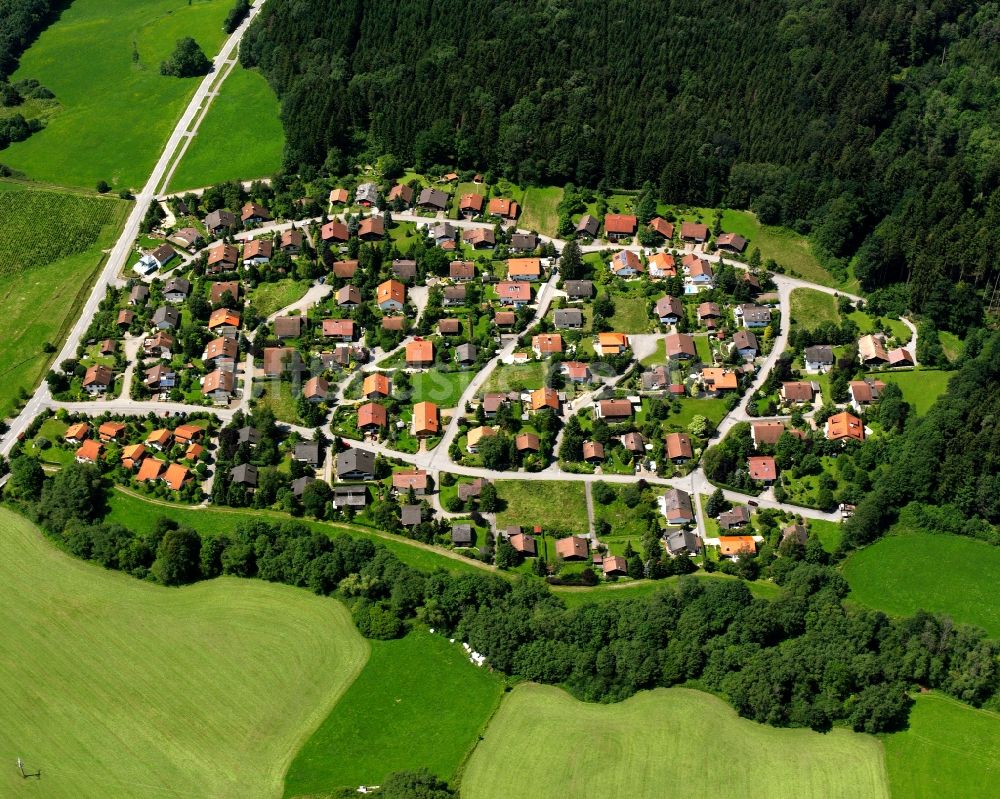 Stockfield von oben - Dorfkern am Feldrand in Stockfield im Bundesland Baden-Württemberg, Deutschland