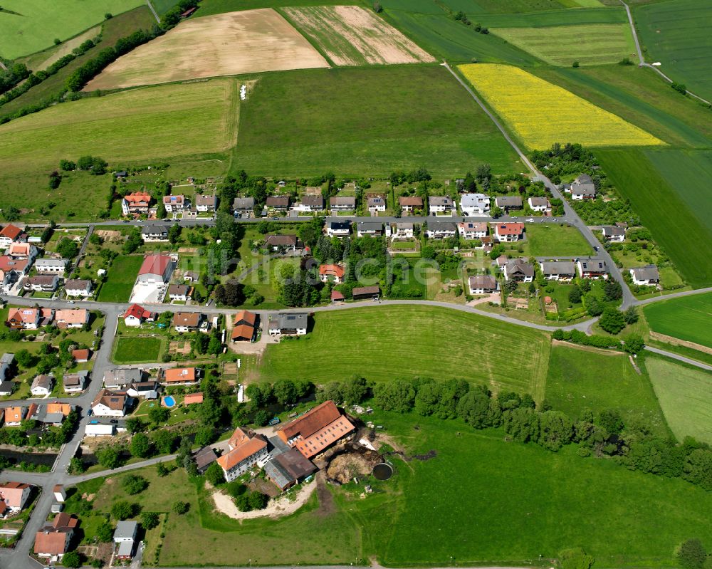 Stockhausen von oben - Dorfkern am Feldrand in Stockhausen im Bundesland Hessen, Deutschland