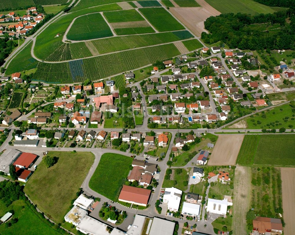 Stockheim aus der Vogelperspektive: Dorfkern am Feldrand in Stockheim im Bundesland Baden-Württemberg, Deutschland