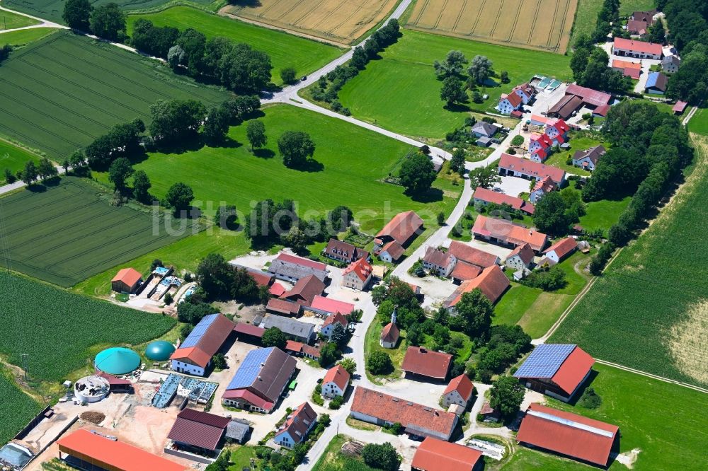 Luftaufnahme Sulzrain - Dorfkern am Feldrand in Sulzrain im Bundesland Bayern, Deutschland