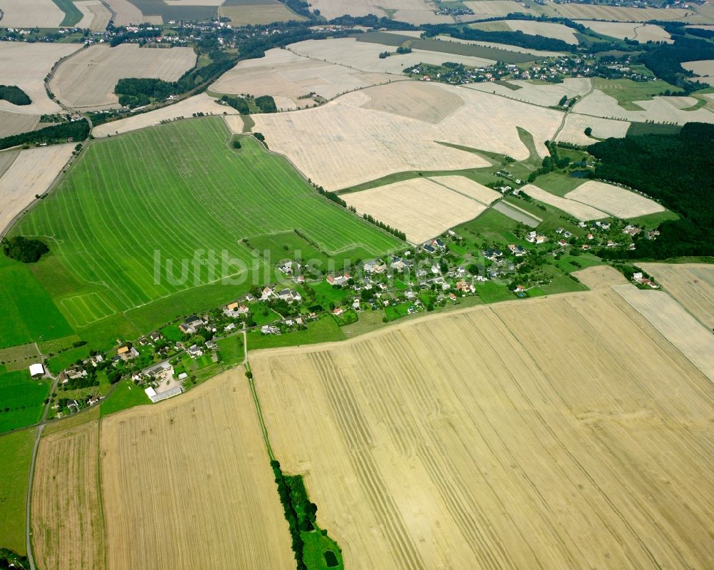 Luftaufnahme Tanneberg - Dorfkern am Feldrand in Tanneberg im Bundesland Sachsen, Deutschland