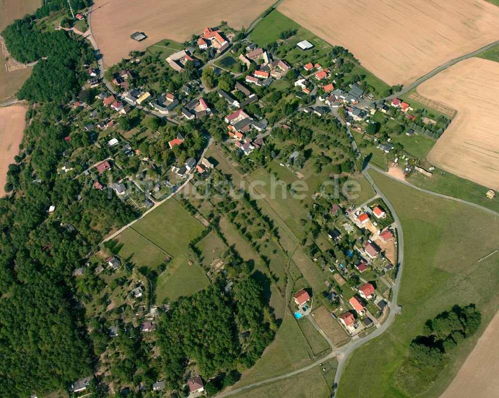 Taubenpreskeln von oben - Dorfkern am Feldrand in Taubenpreskeln im Bundesland Thüringen, Deutschland