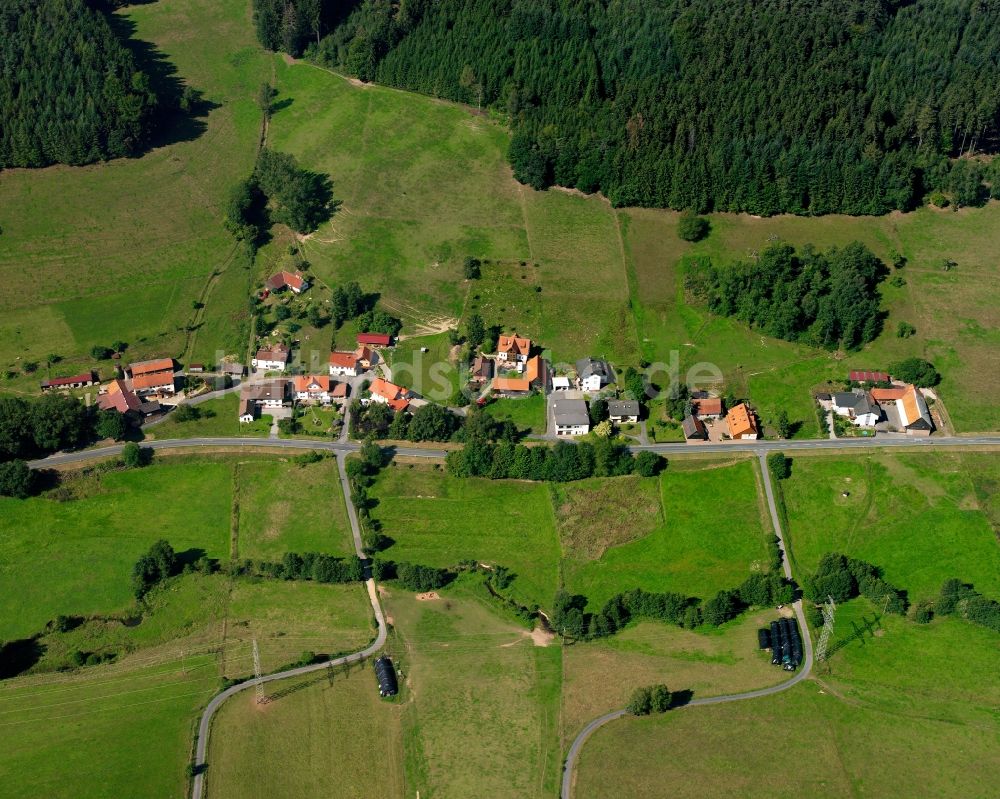 Unter-Mossau von oben - Dorfkern am Feldrand in Unter-Mossau im Bundesland Hessen, Deutschland