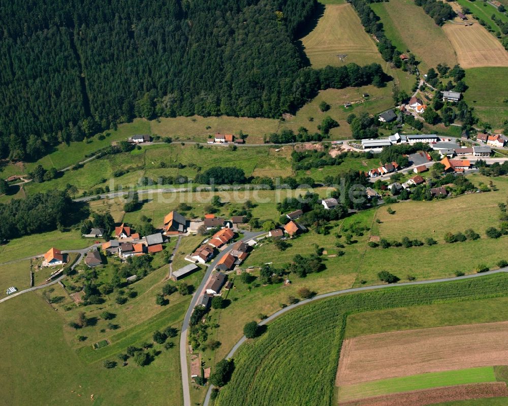 Luftbild Unter-Sensbach - Dorfkern am Feldrand in Unter-Sensbach im Bundesland Hessen, Deutschland