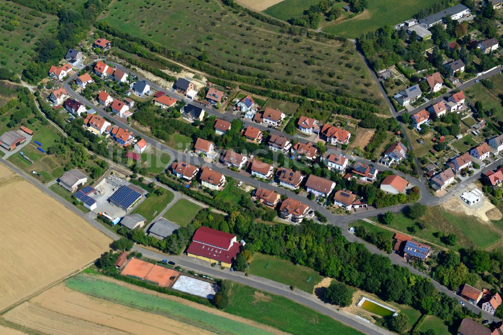 Luftaufnahme Unteraltertheim - Dorfkern am Feldrand in Unteraltertheim im Bundesland Bayern, Deutschland