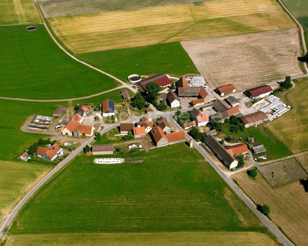 Unterschönau von oben - Dorfkern am Feldrand in Unterschönau im Bundesland Bayern, Deutschland