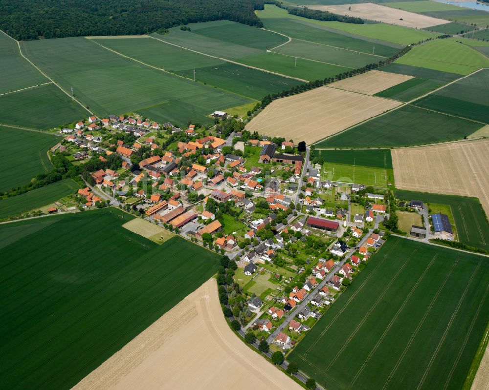 Luftbild Upen - Dorfkern am Feldrand in Upen im Bundesland Niedersachsen, Deutschland