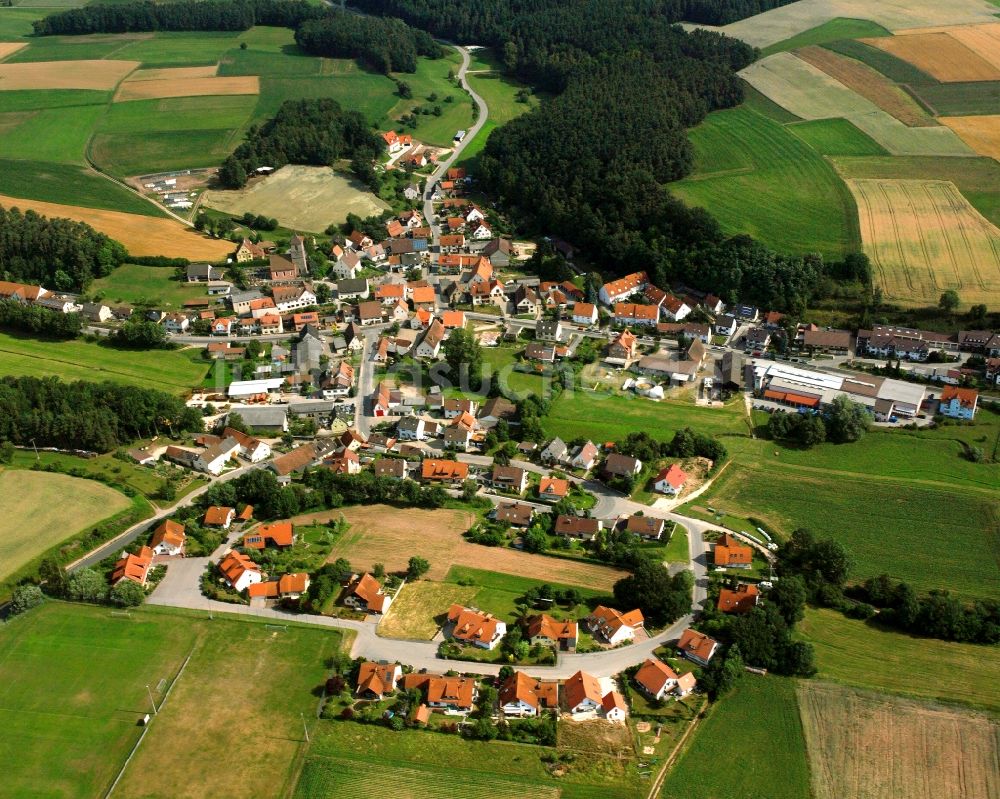 Luftbild Veitsaurach - Dorfkern am Feldrand in Veitsaurach im Bundesland Bayern, Deutschland