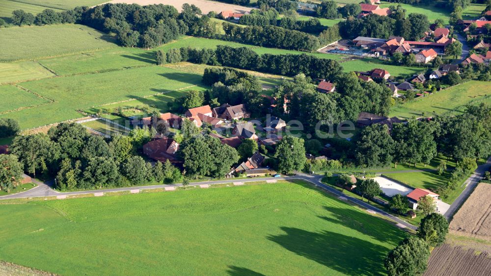 Luftbild Vethem - Dorfkern am Feldrand in Vethem im Bundesland Niedersachsen, Deutschland