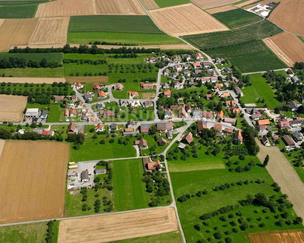 Luftbild Völlkofen - Dorfkern am Feldrand in Völlkofen im Bundesland Baden-Württemberg, Deutschland