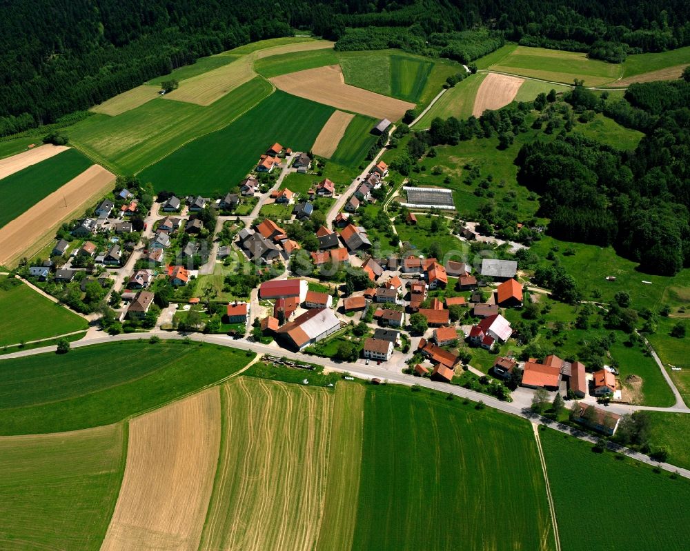 Vordersteinenberg von oben - Dorfkern am Feldrand in Vordersteinenberg im Bundesland Baden-Württemberg, Deutschland