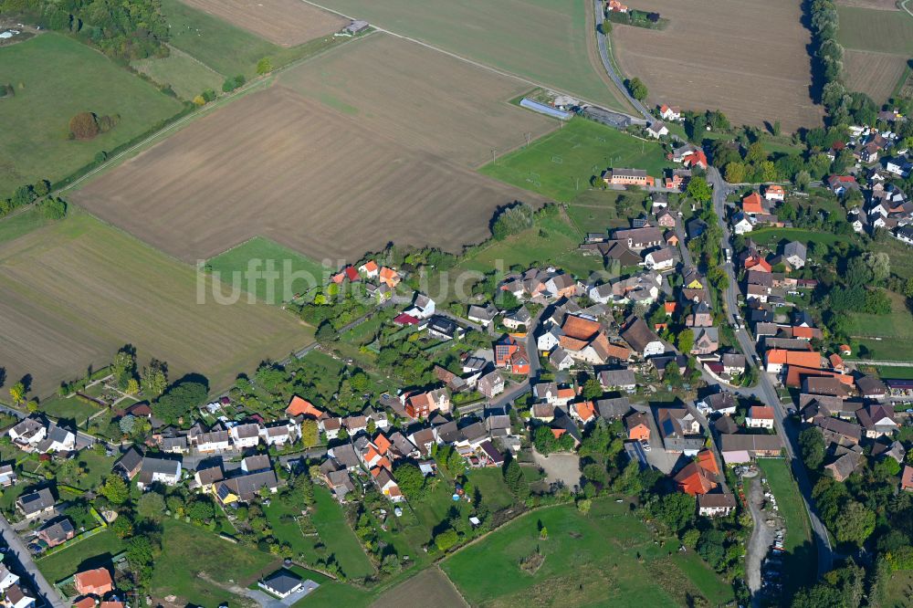 Luftbild Wangelnstedt - Dorfkern am Feldrand in Wangelnstedt im Bundesland Niedersachsen, Deutschland