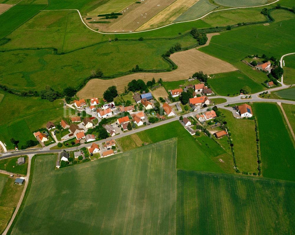 Luftbild Weidendorf - Dorfkern am Feldrand in Weidendorf im Bundesland Bayern, Deutschland