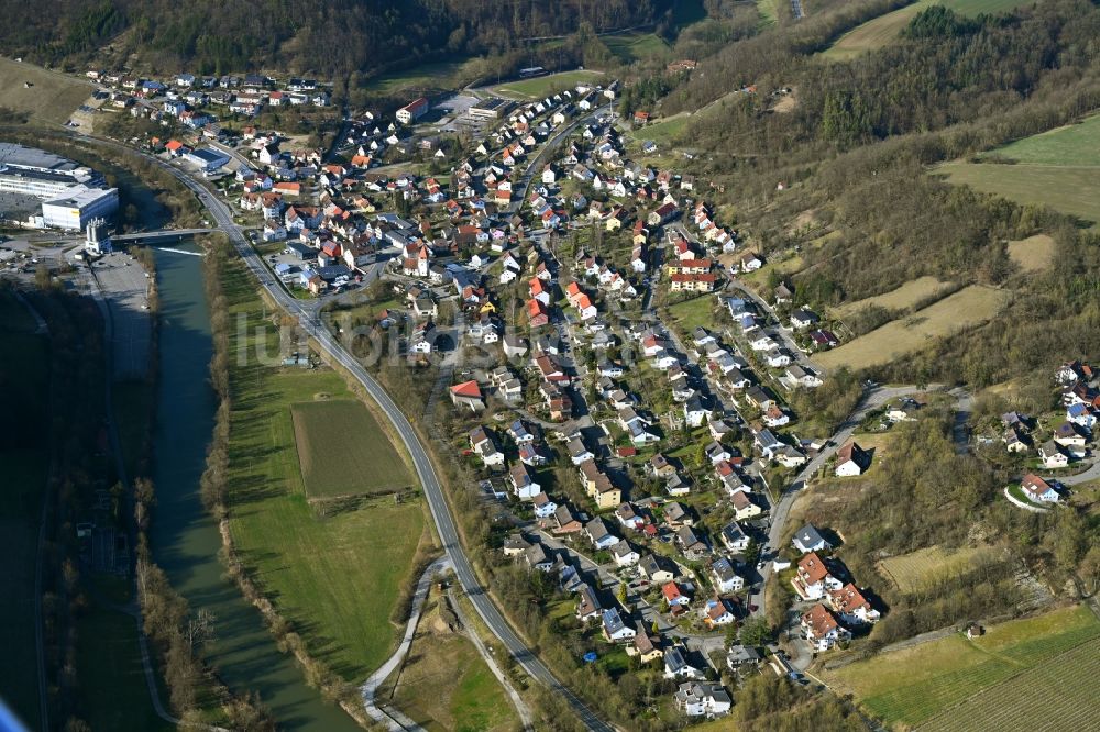 Weißbach aus der Vogelperspektive: Dorfkern am Feldrand in Weißbach im Bundesland Baden-Württemberg, Deutschland