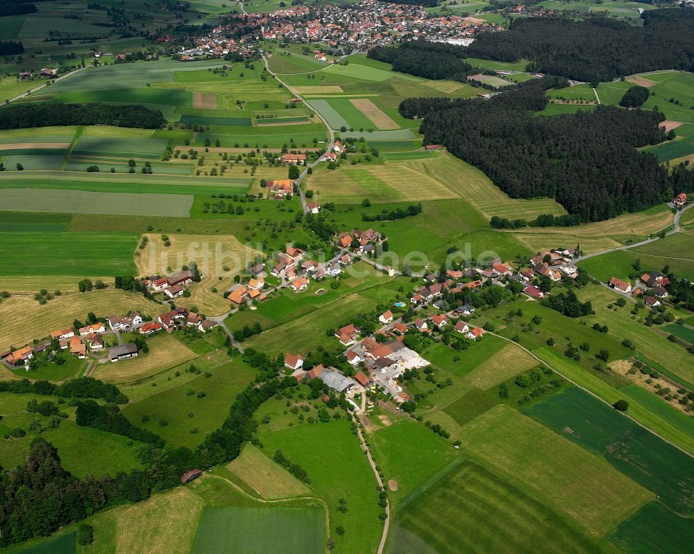 Weltenschwann von oben - Dorfkern am Feldrand in Weltenschwann im Bundesland Baden-Württemberg, Deutschland