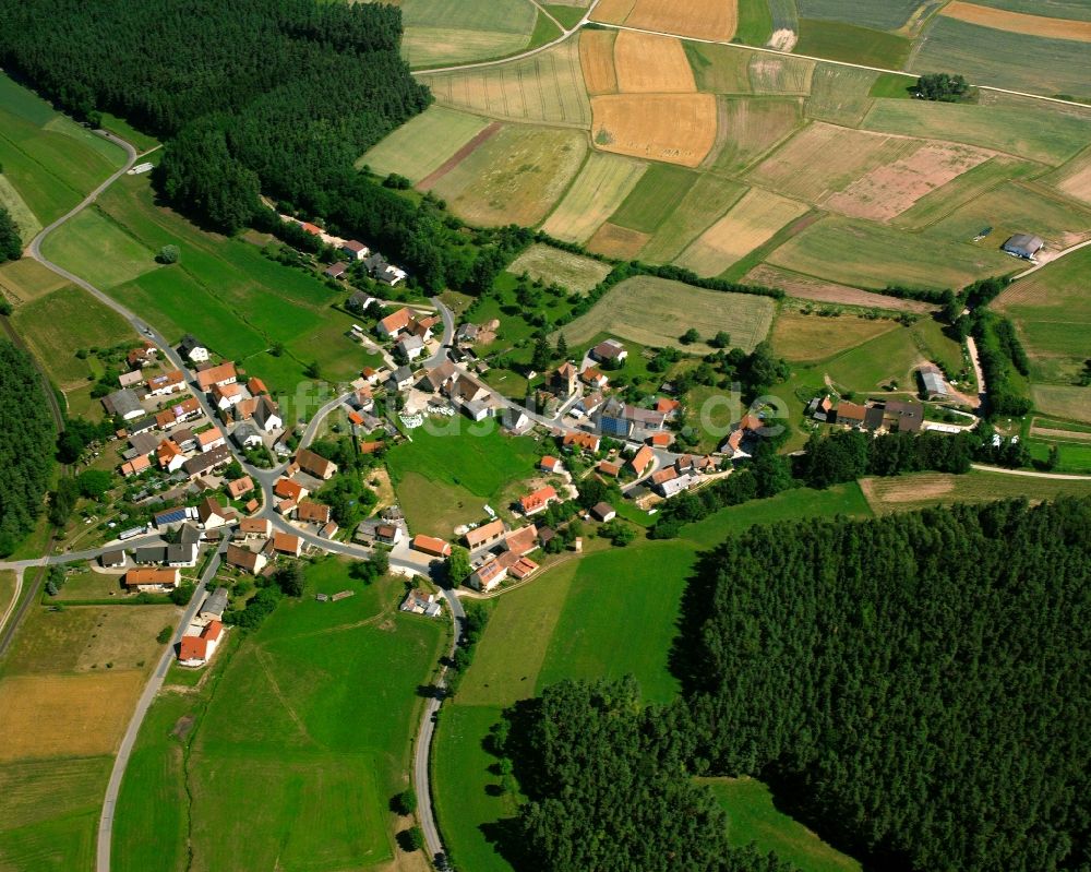 Luftbild Wernsbach - Dorfkern am Feldrand in Wernsbach im Bundesland Bayern, Deutschland