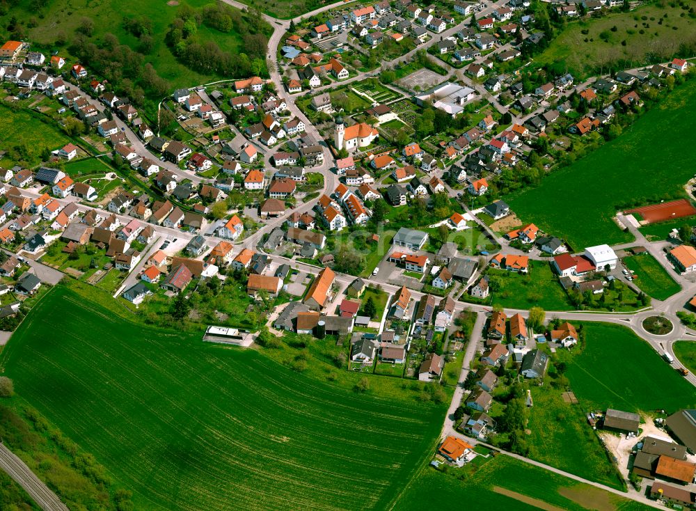 Luftaufnahme Westerstetten - Dorfkern am Feldrand in Westerstetten im Bundesland Baden-Württemberg, Deutschland