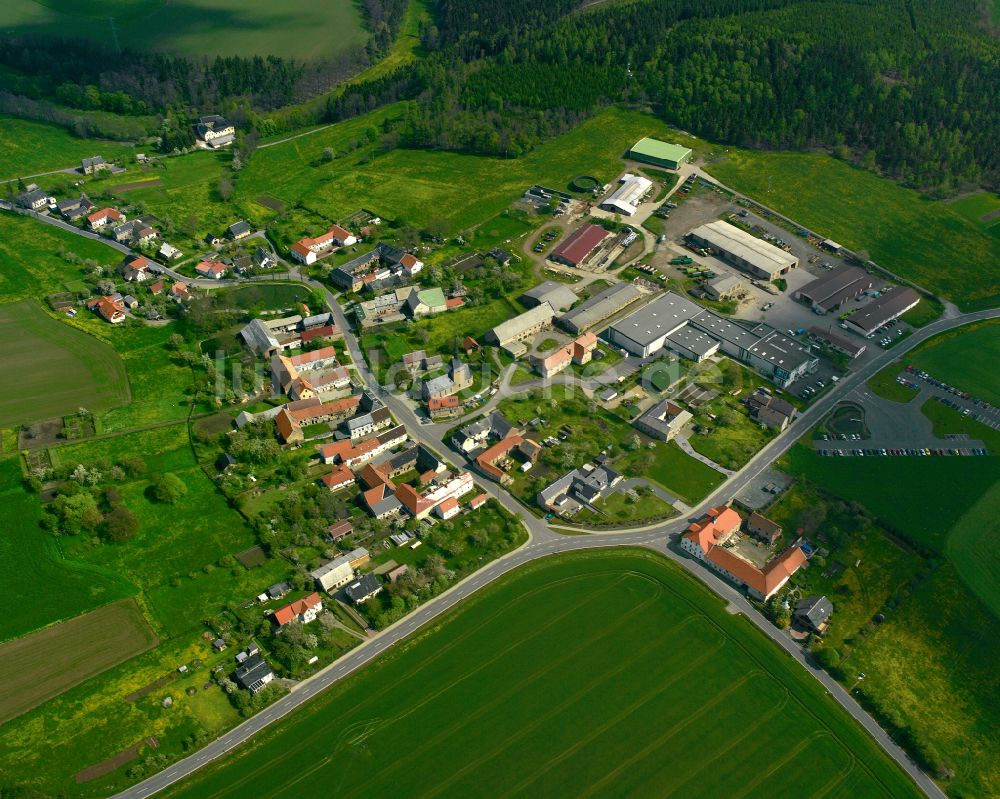 Luftaufnahme Wöhlsdorf - Dorfkern am Feldrand in Wöhlsdorf im Bundesland Thüringen, Deutschland