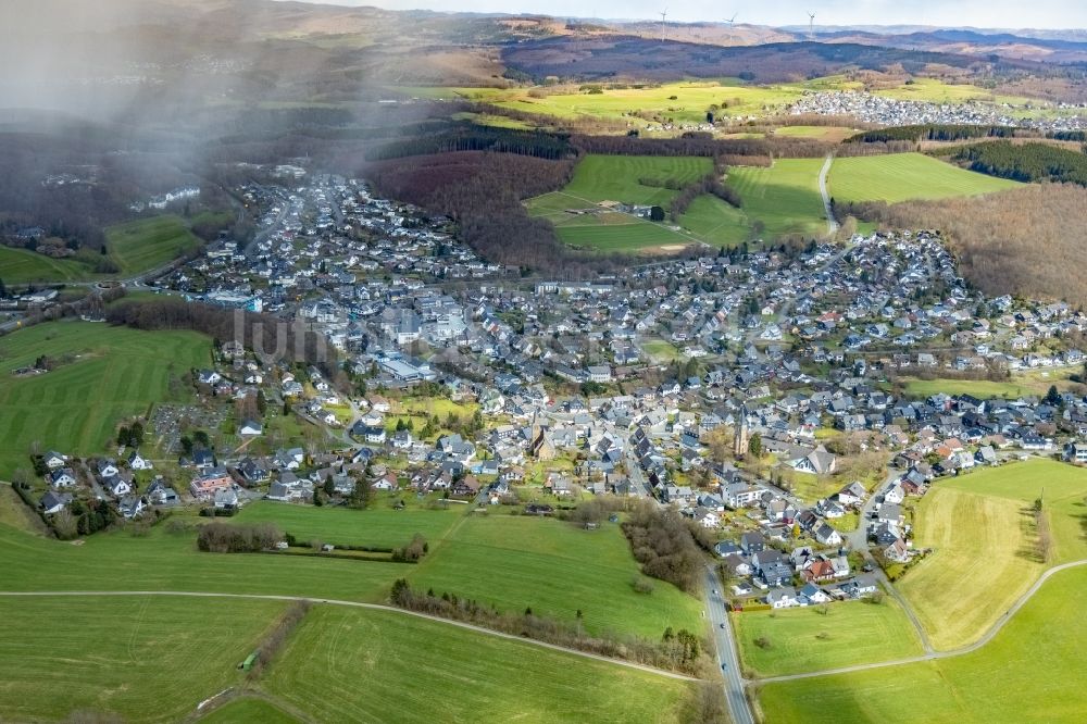 Wilnsdorf von oben - Dorfkern am Feldrand in Wilnsdorf im Bundesland Nordrhein-Westfalen, Deutschland