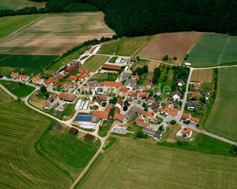 Luftbild Winkel - Dorfkern am Feldrand in Winkel im Bundesland Bayern, Deutschland