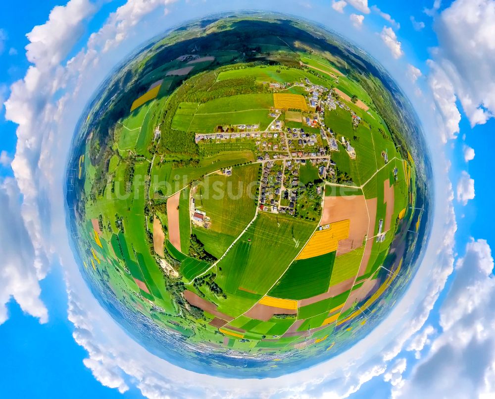 Luftaufnahme Wülfte - Dorfkern am Feldrand in Wülfte im Bundesland Nordrhein-Westfalen, Deutschland