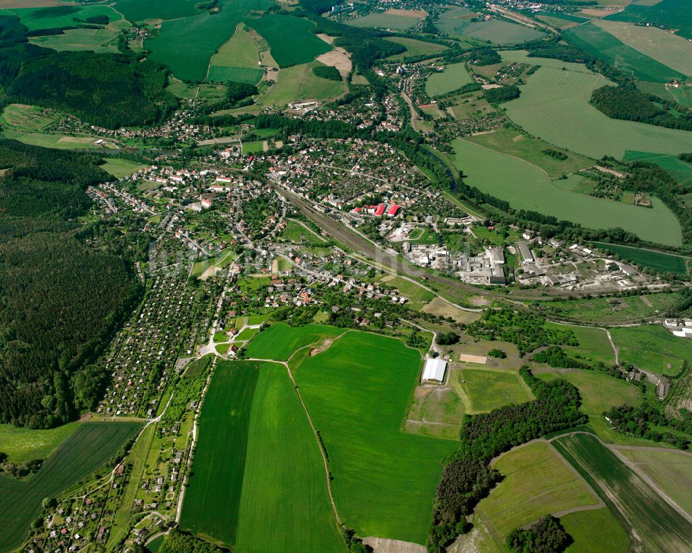 Luftbild Wünschendorf/Elster - Dorfkern am Feldrand in Wünschendorf/Elster im Bundesland Thüringen, Deutschland