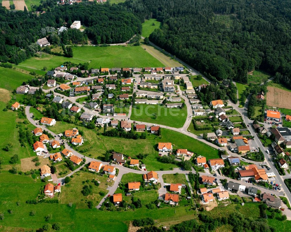 Luftbild Wüstenrot - Dorfkern am Feldrand in Wüstenrot im Bundesland Baden-Württemberg, Deutschland