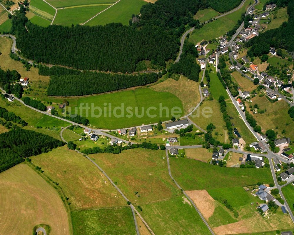 Luftbild Wunderthausen - Dorfkern am Feldrand in Wunderthausen im Bundesland Nordrhein-Westfalen, Deutschland