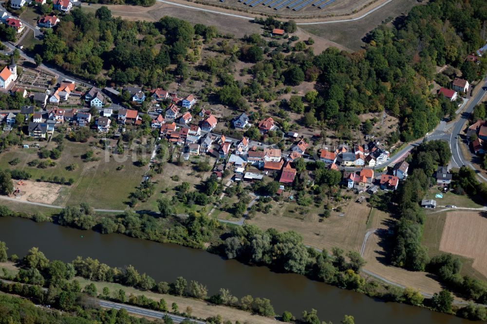 Zimmern von oben - Dorfkern am Feldrand in Zimmern im Bundesland Bayern, Deutschland