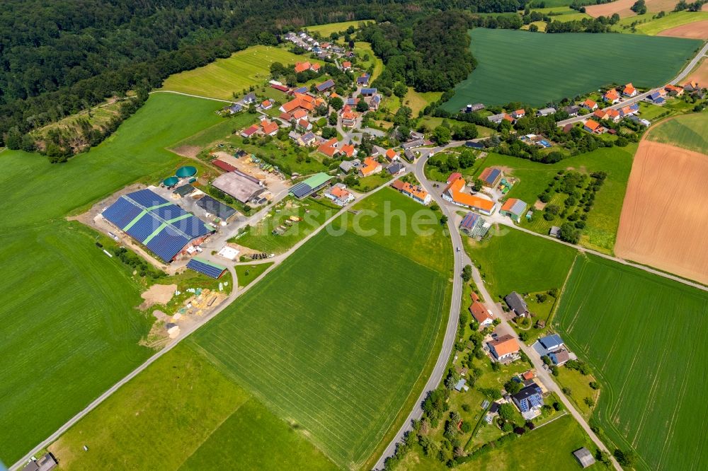 Luftaufnahme Helmscheid - Dorfkern in Helmscheid im Bundesland Hessen, Deutschland