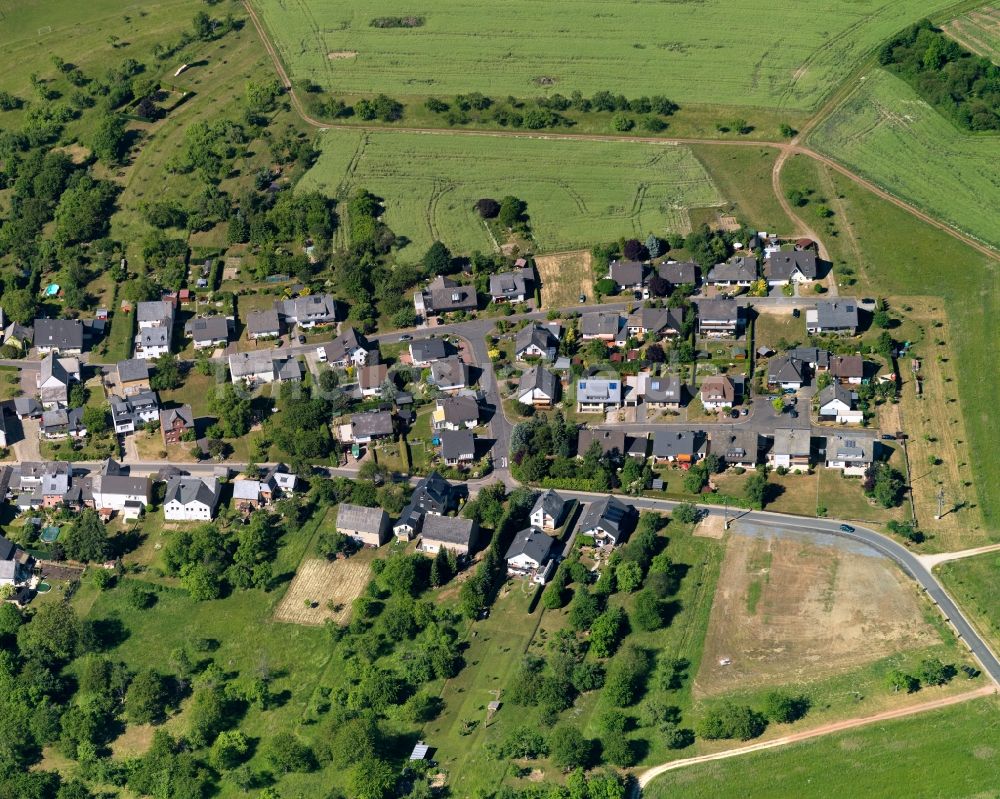 Herschwiesen, Boppard von oben - Dorfkern in Herschwiesen, Boppard im Bundesland Rheinland-Pfalz