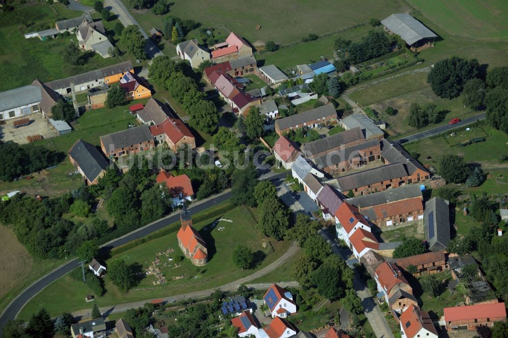 Hohenwerbig aus der Vogelperspektive: Dorfkern in Hohenwerbig im Bundesland Brandenburg