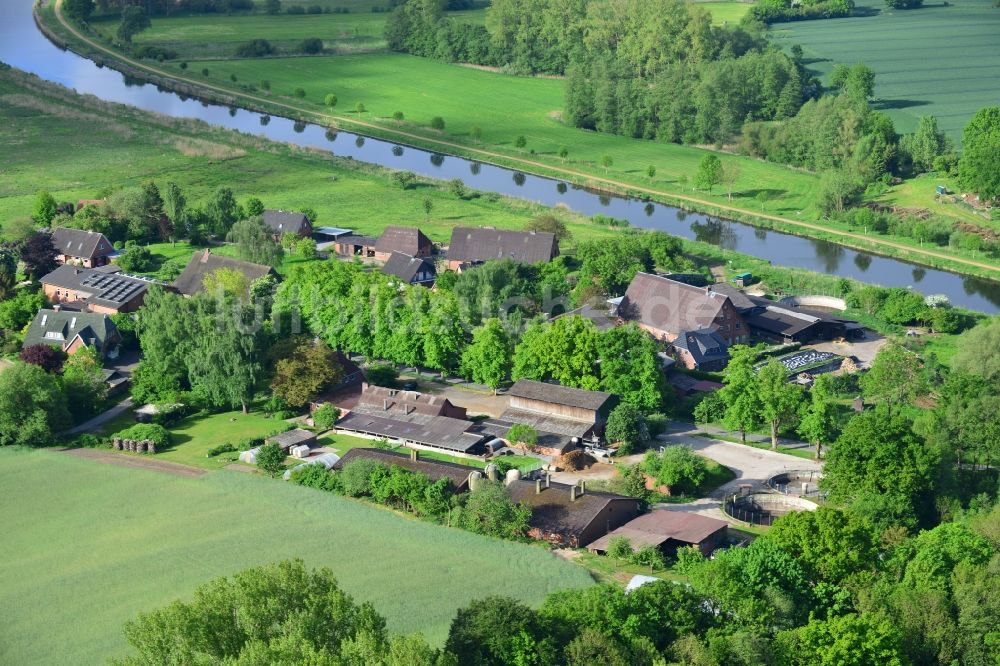 Hollenbeck von oben - Dorfkern in Hollenbeck im Bundesland Schleswig-Holstein