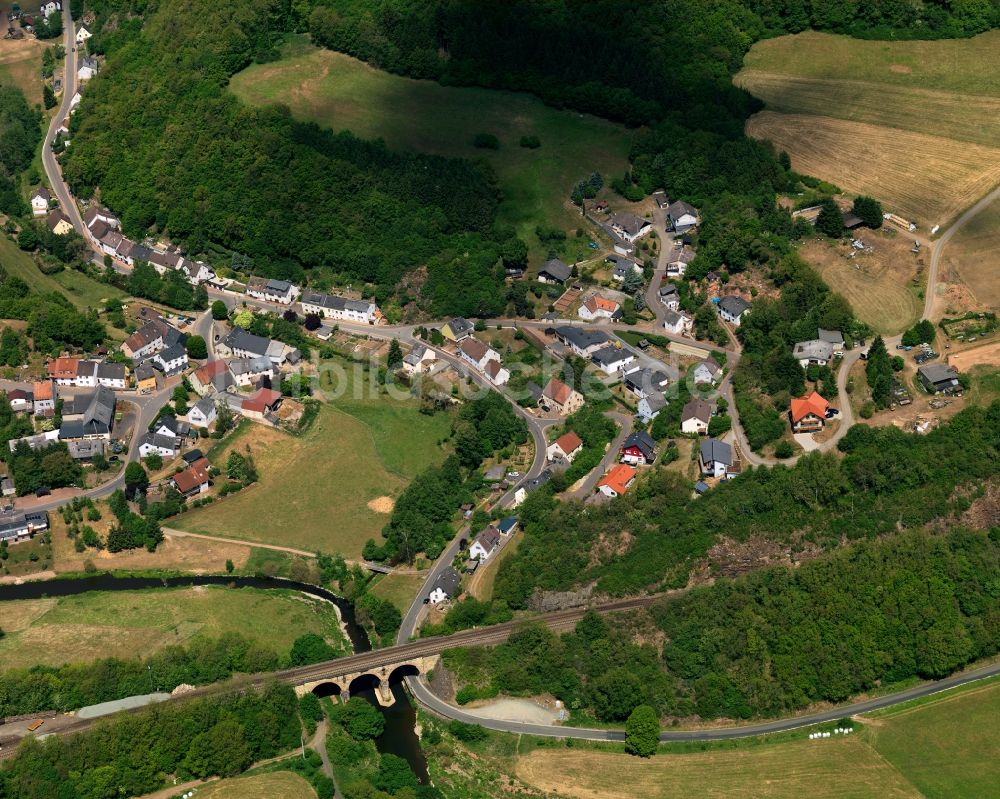 Luftaufnahme Kronweiler - Dorfkern in Kronweiler im Bundesland Rheinland-Pfalz