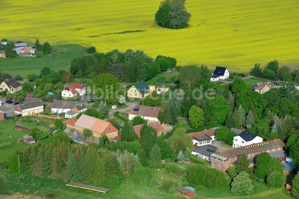 Kuckuk, Pritzwalk von oben - Dorfkern in Kuckuk, Pritzwalk im Bundesland Brandenburg