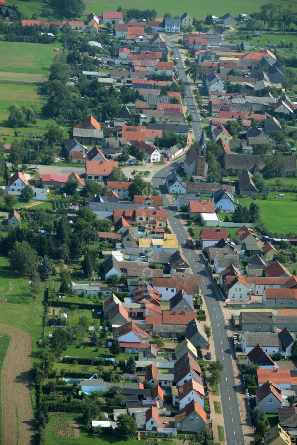 Laußig aus der Vogelperspektive: Dorfkern in Laußig im Bundesland Sachsen