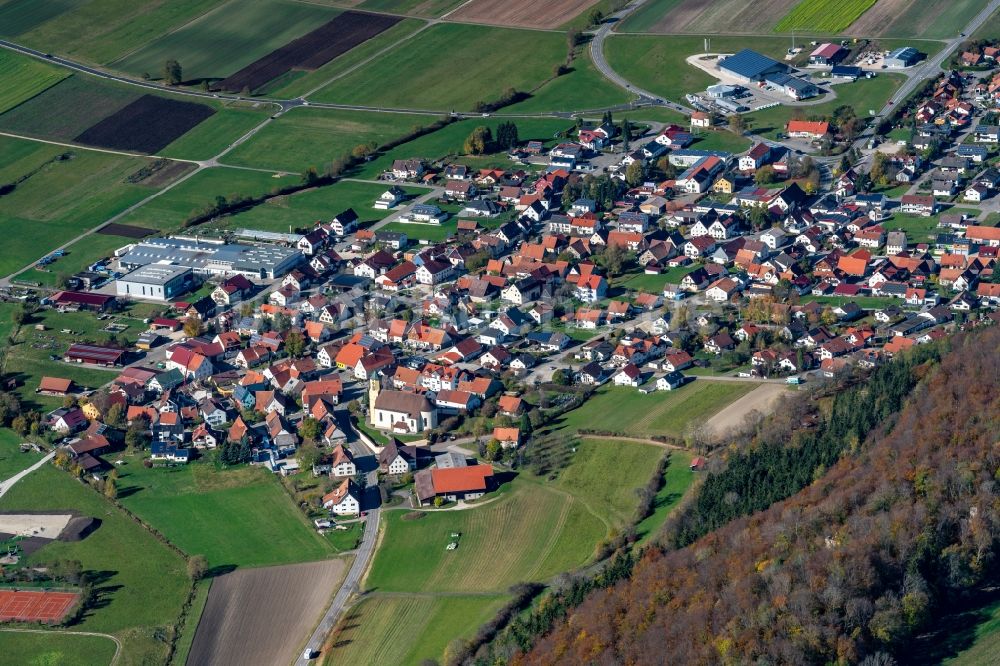 Luftaufnahme Melchingen - Dorfkern in Melchingen im Bundesland Baden-Württemberg, Deutschland