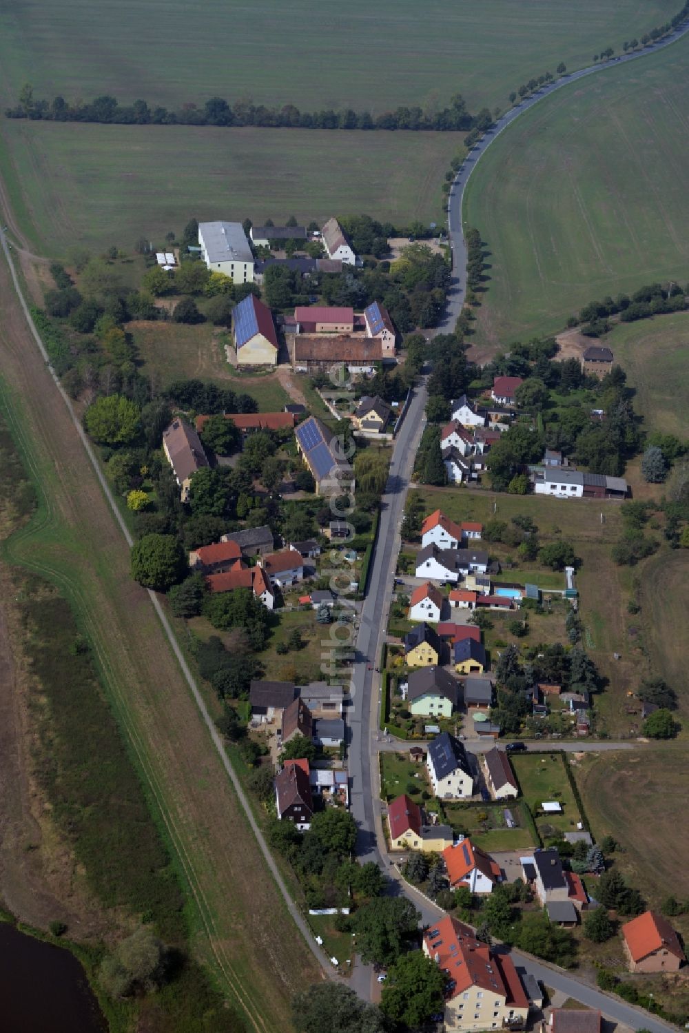 Moritz aus der Vogelperspektive: Dorfkern in Moritz im Bundesland Sachsen