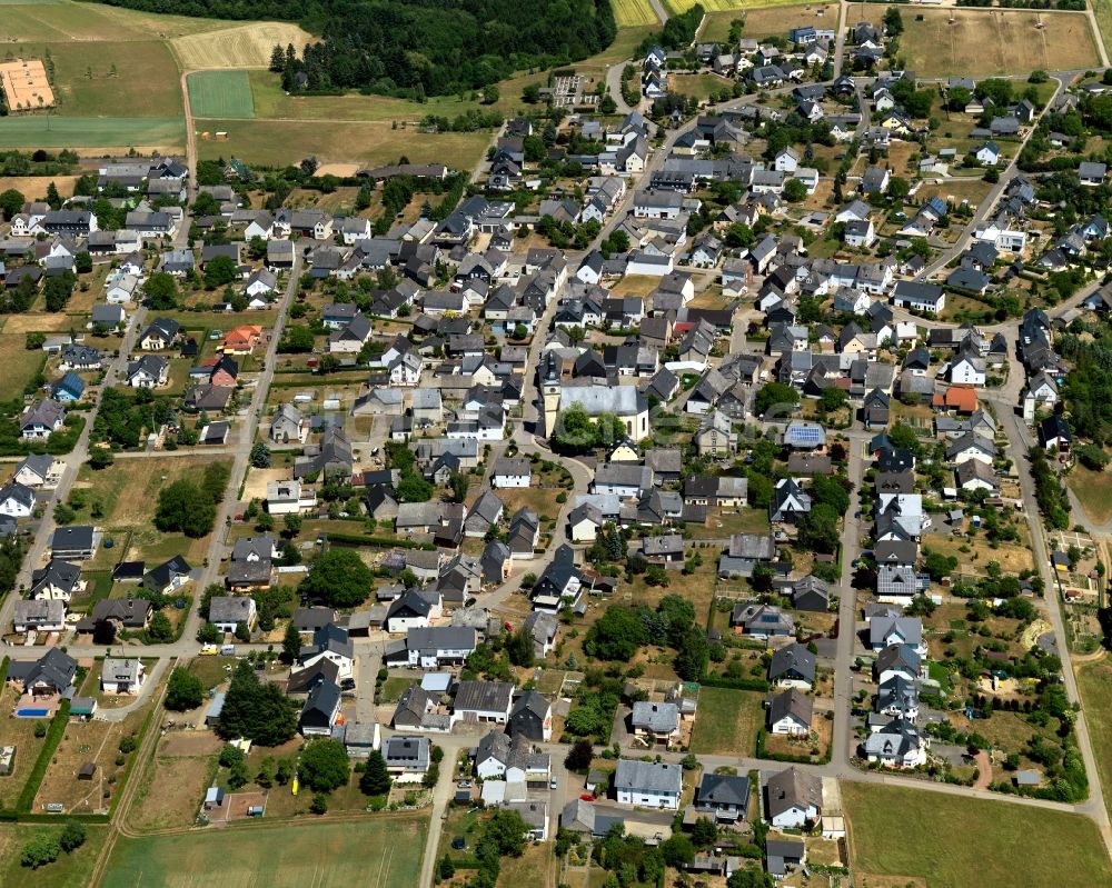 Mörsdorf aus der Vogelperspektive: Dorfkern in Mörsdorf im Bundesland Rheinland-Pfalz