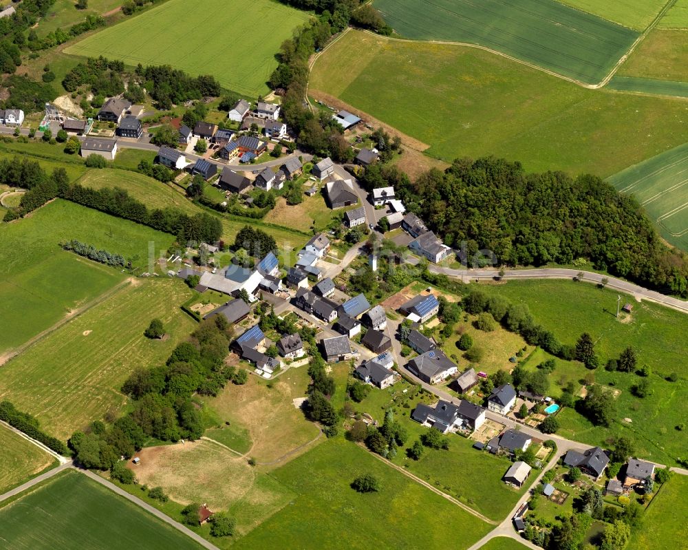 Nickweiler, Nannhausen von oben - Dorfkern in Nickweiler, Nannhausen im Bundesland Rheinland-Pfalz