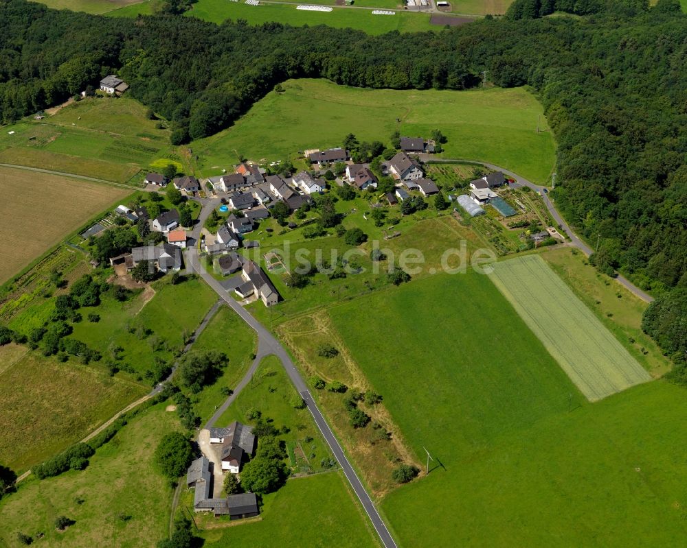 Luftbild Niederetscheid, Neustadt (Wied) - Dorfkern in Niederetscheid, Neustadt (Wied) im Bundesland Rheinland-Pfalz