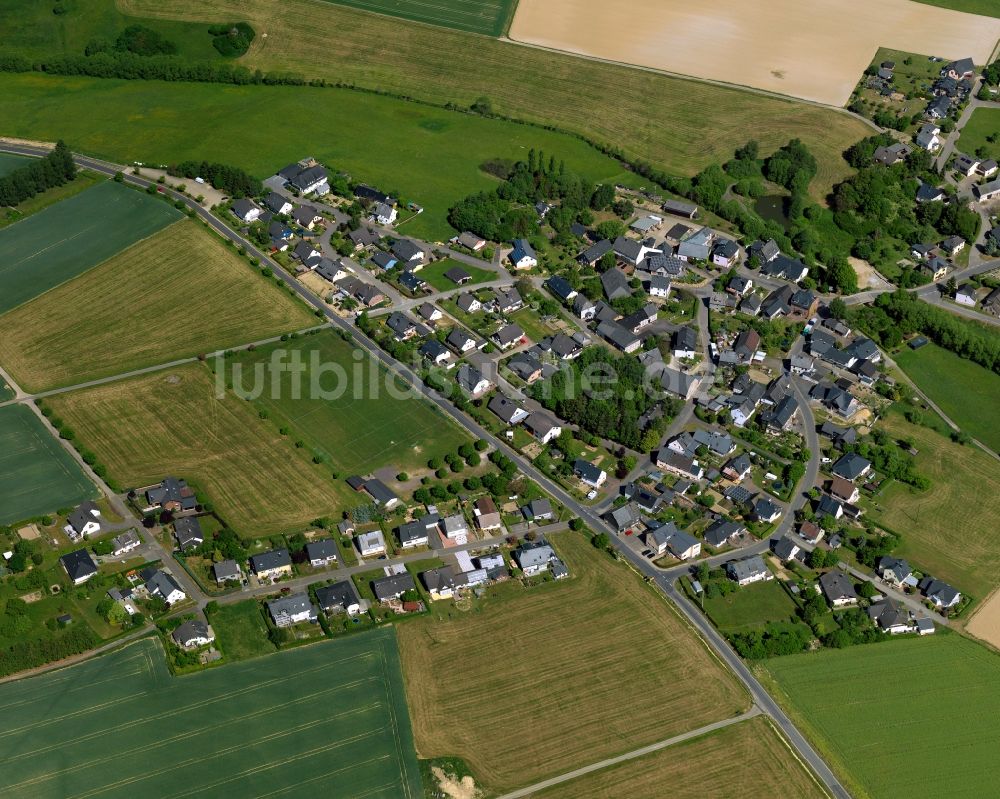 Luftaufnahme Niedersohren - Dorfkern in Niedersohren im Bundesland Rheinland-Pfalz